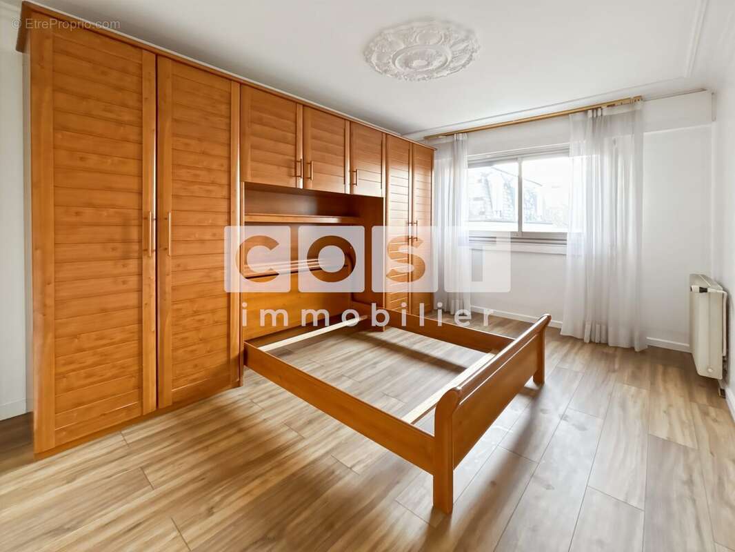 Appartement à BOIS-COLOMBES
