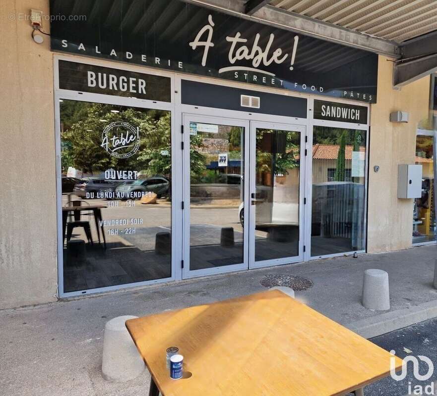 Photo 6 - Commerce à CARNOUX-EN-PROVENCE