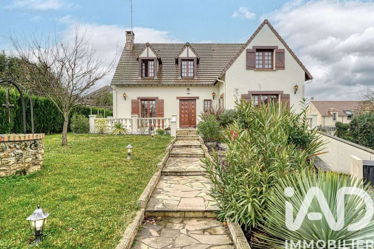 Photo 2 - Maison à L'ISLE-ADAM