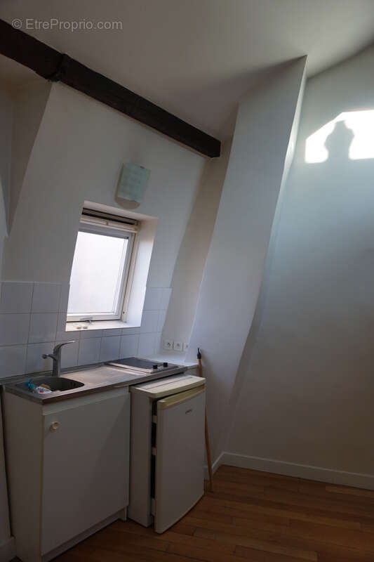 Appartement à PARIS-1E