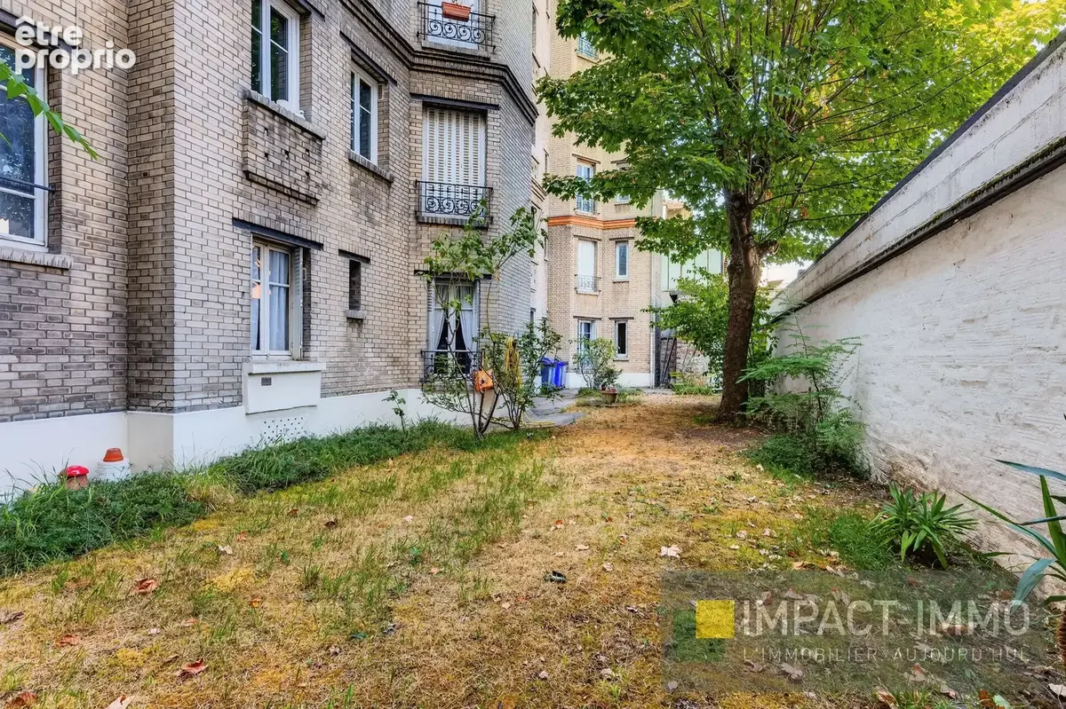 Loge de gardien à rénover avec accès jardin - photo 12