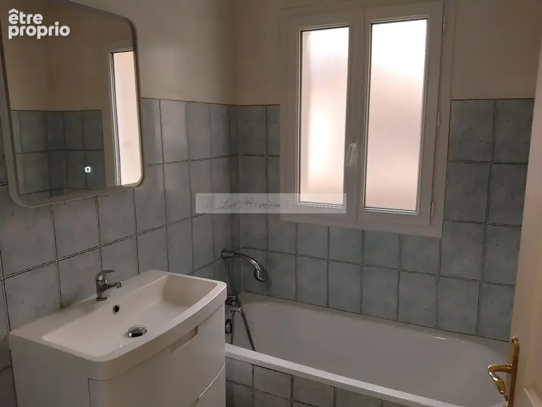 Maison Ruelle Sur Touvre 73.02 m2 - photo 8