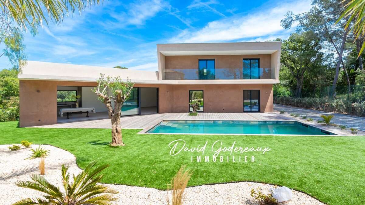 Maison à SAINT-RAPHAEL