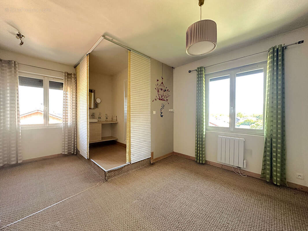 Appartement à TENCIN