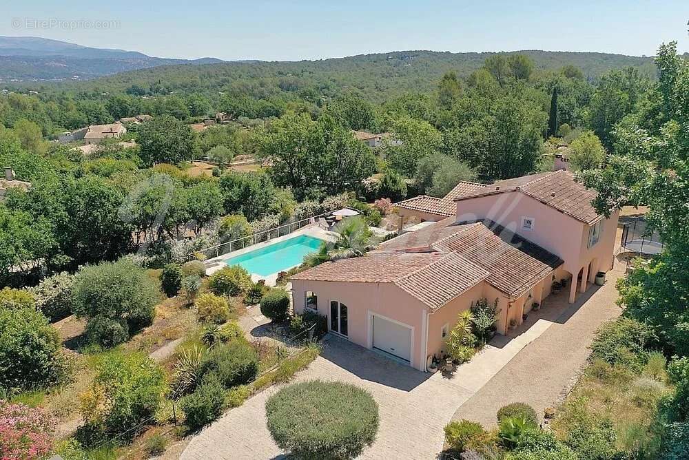 Maison à FAYENCE