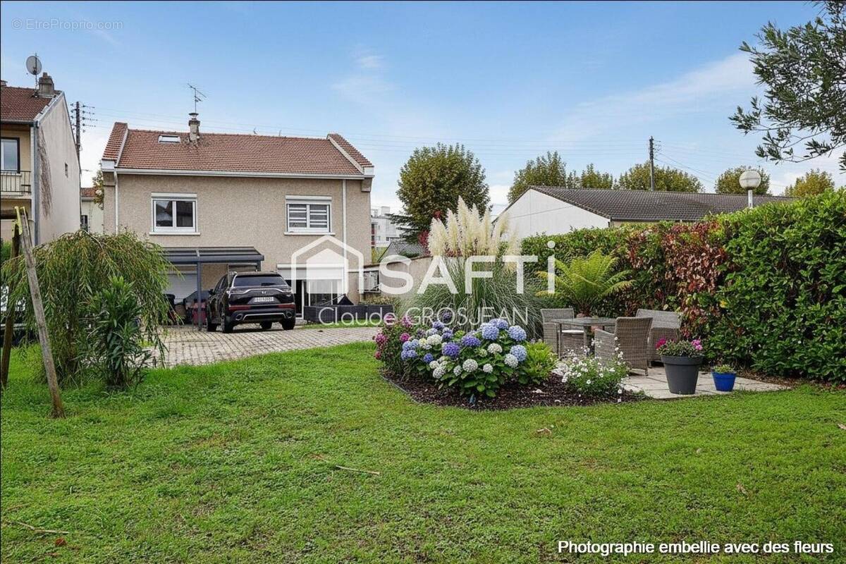 Photo 1 - Maison à ROUSSILLON