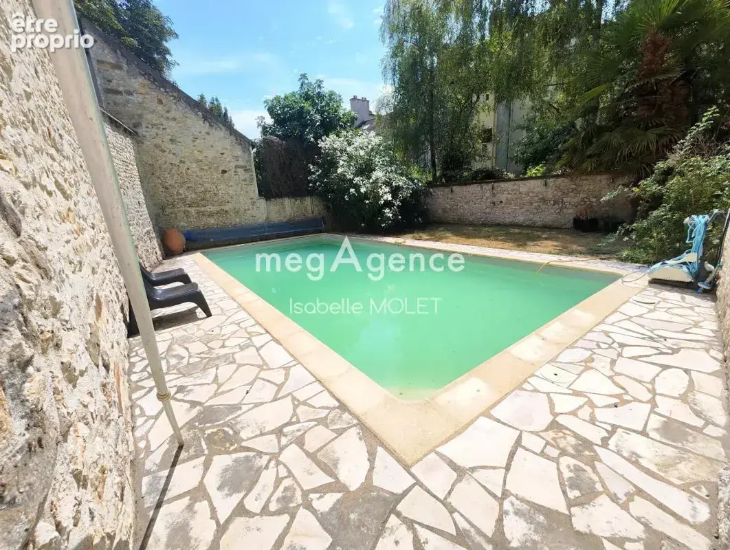 Maison de caractère de 10 pièces avec piscine - photo 14