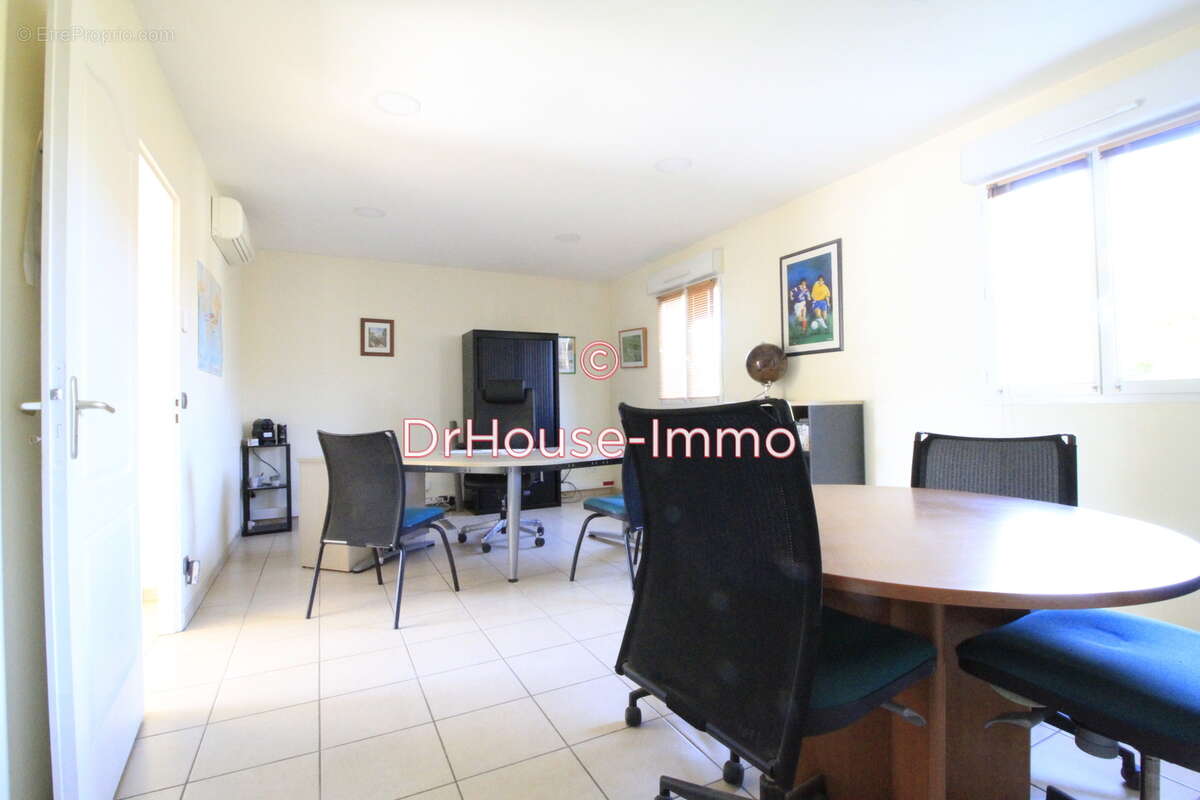 Maison à ANGERVILLE-LA-CAMPAGNE