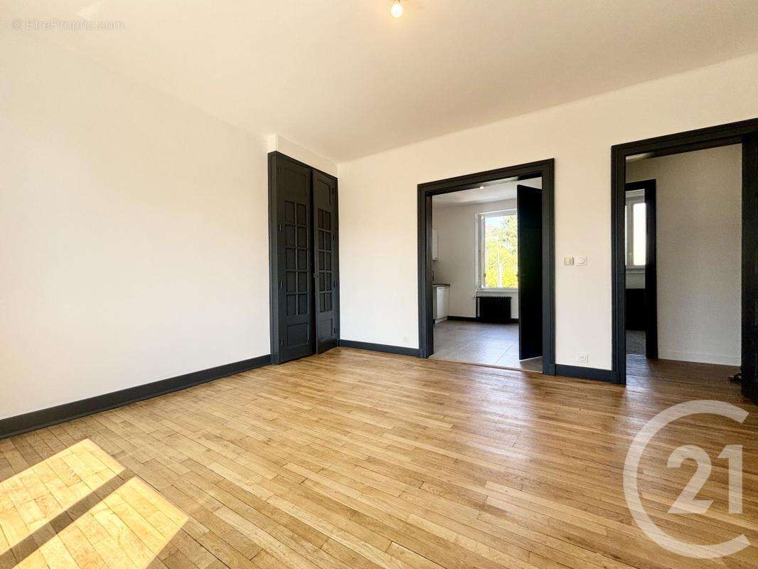 Maison 125 m² à Panazol  - photo 5