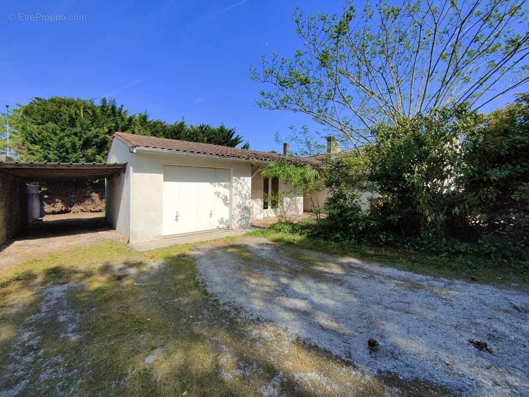 Maison à ARBANATS