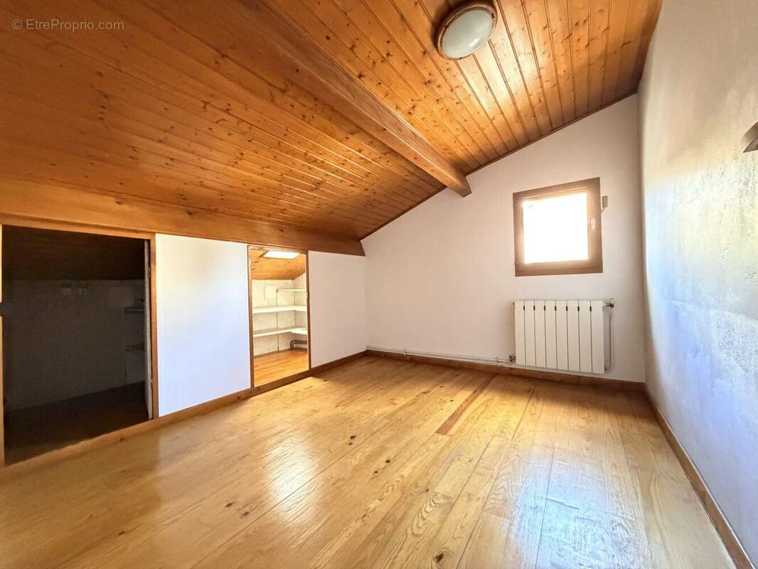 Maison à CLERMONT-FERRAND
