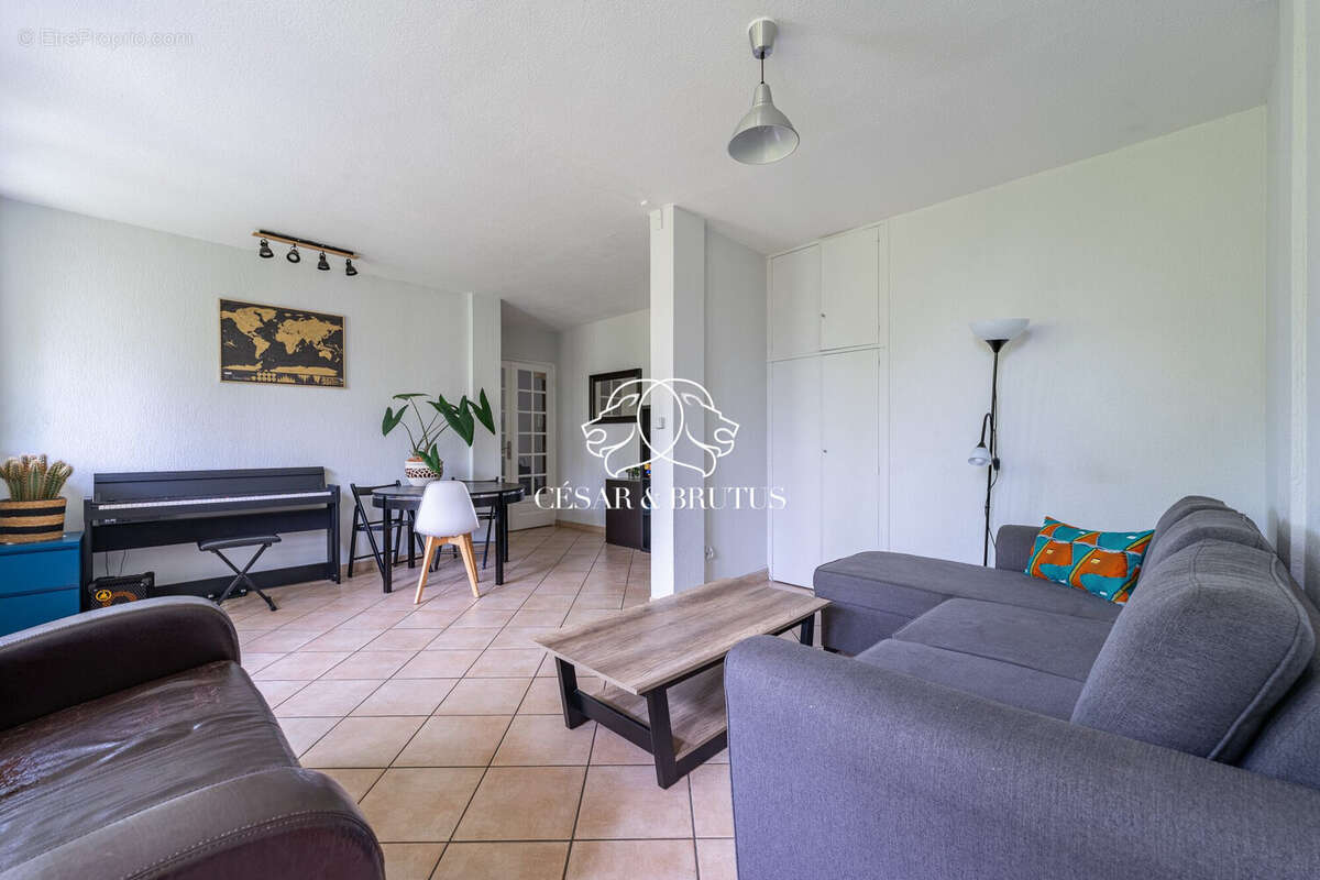 Appartement à LYON-9E