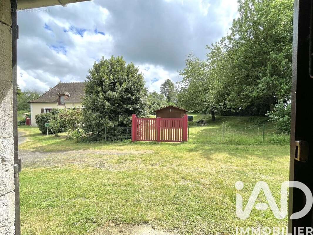 Photo 6 - Maison à SAINT-HILAIRE-SUR-BENAIZE