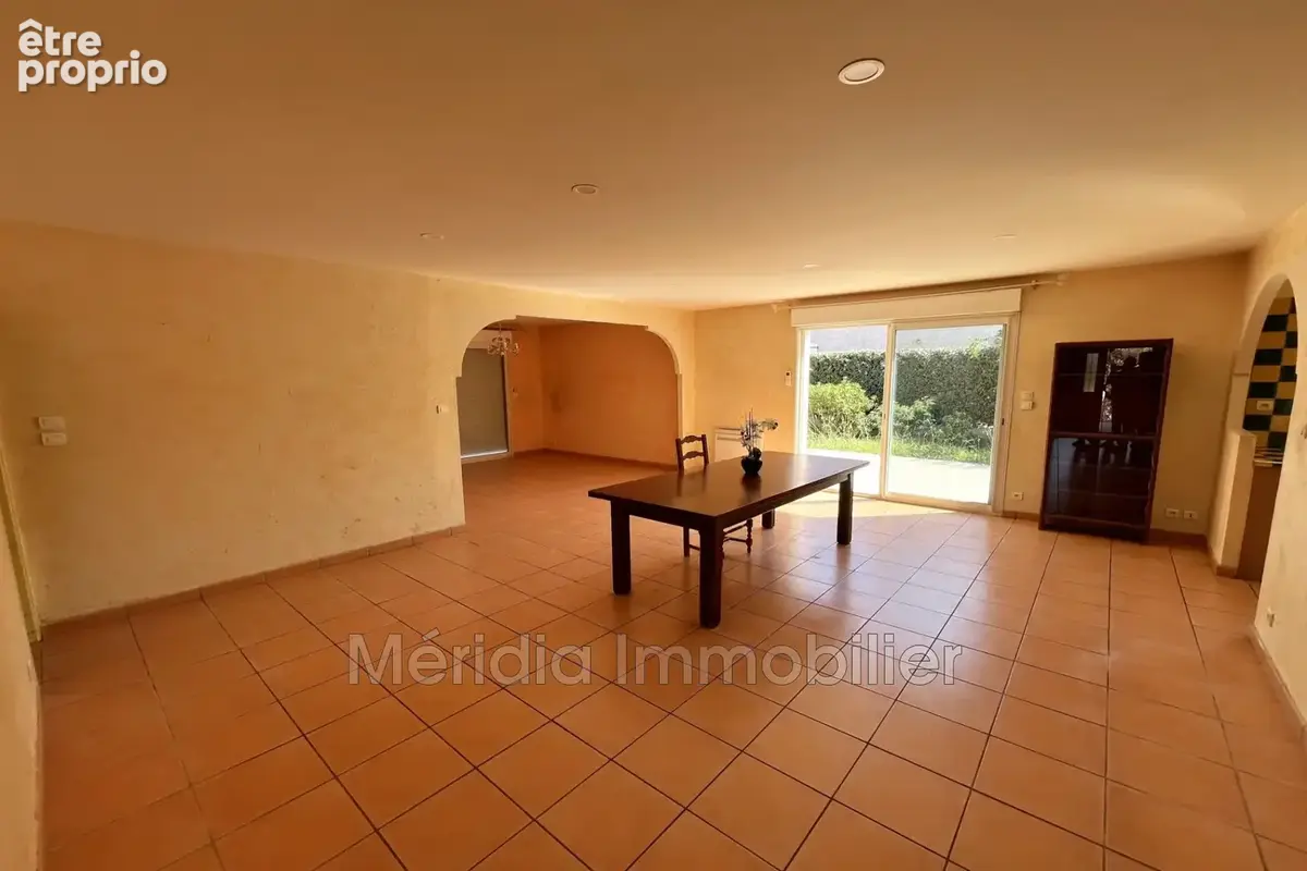 Photo Maison à Bouleternere au prix de 215 000€