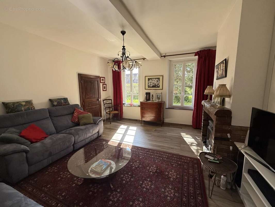 Maison à LAILLY