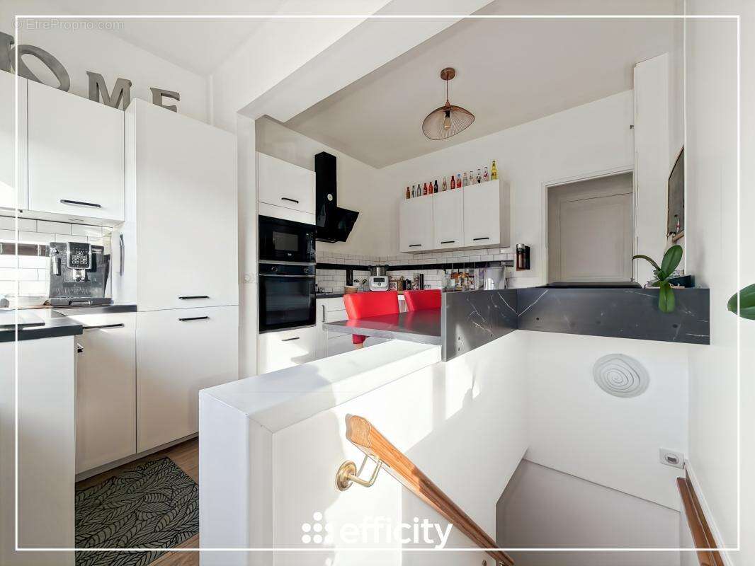 Maison à CHAMPS-SUR-MARNE