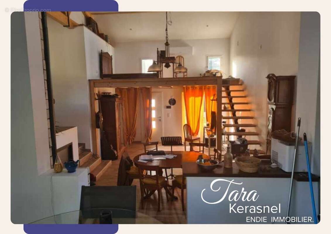 Maison à ROCHE-LA-MOLIERE