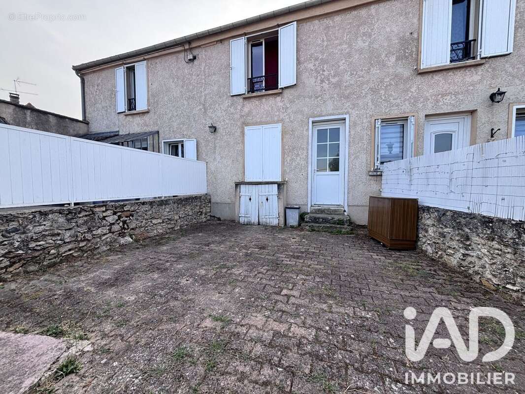Appartement 34 m² à Coubert  - photo 6