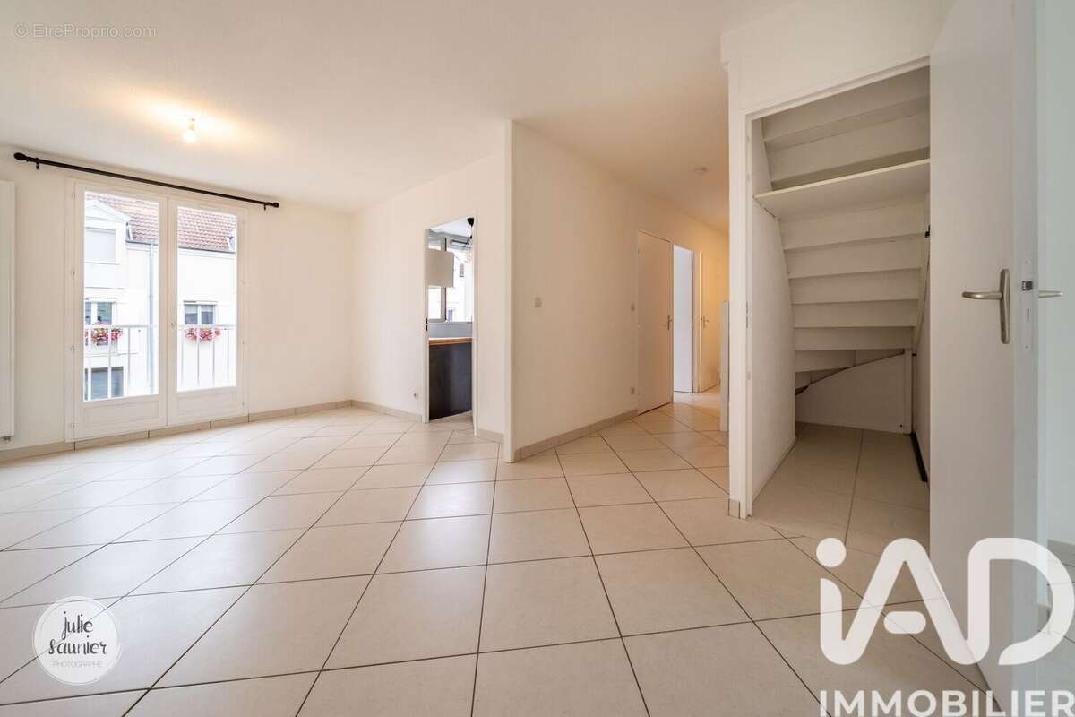 Photo 5 - Appartement à MARLY
