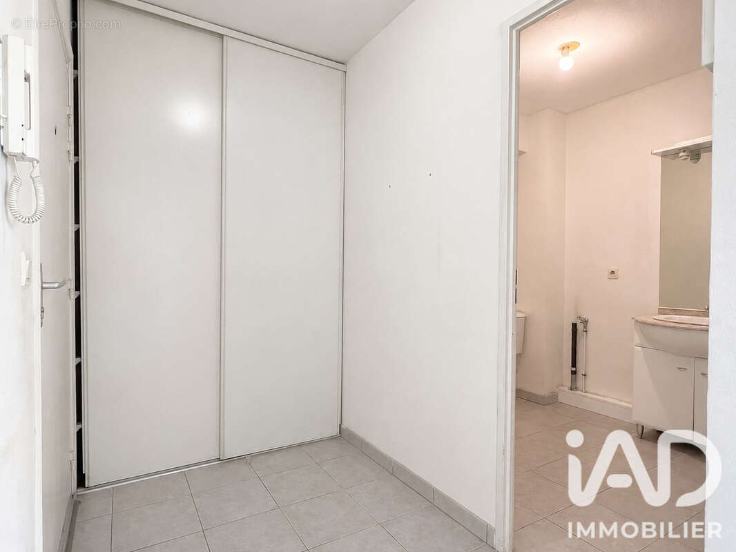 Appartement 35 m² à Grasse  - photo 9