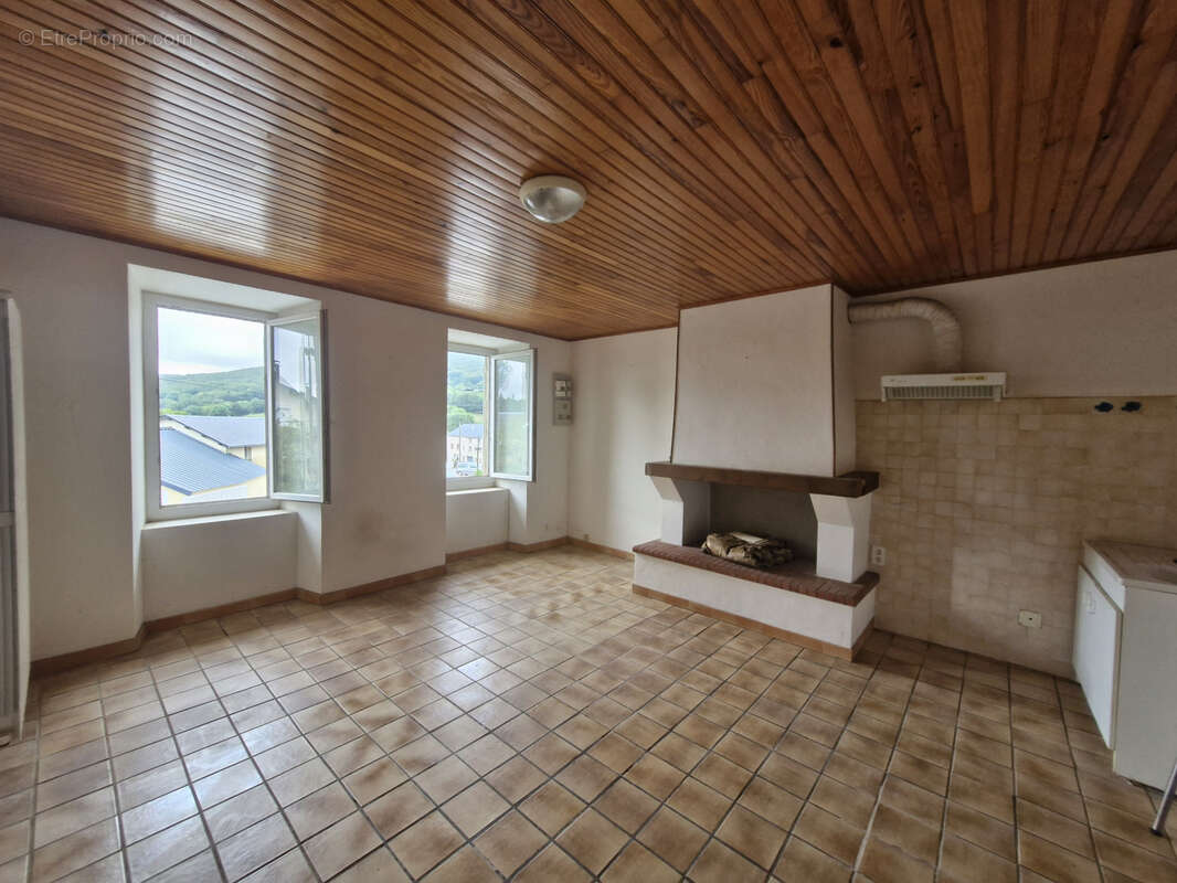 Maison 9 pièces de 210 m2 - photo 5