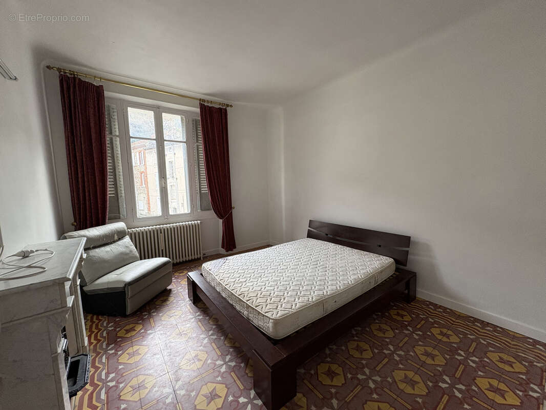 Maison à MOLIERES-SUR-CEZE