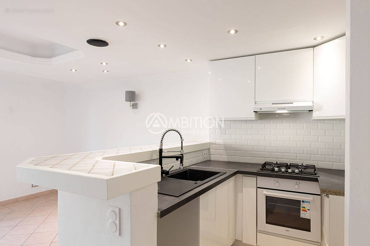 Appartement à FREJUS