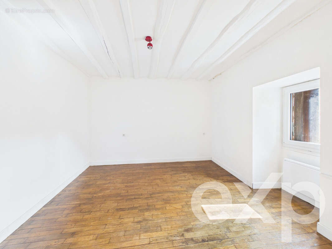 Maison 97 m² à Montliot-Et-Courcelles  - photo 4