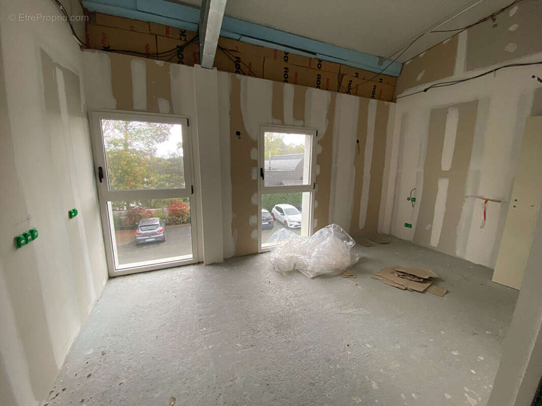 Appartement à PAREMPUYRE