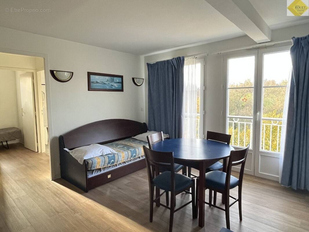 Appartement à LA ROCHE-POSAY