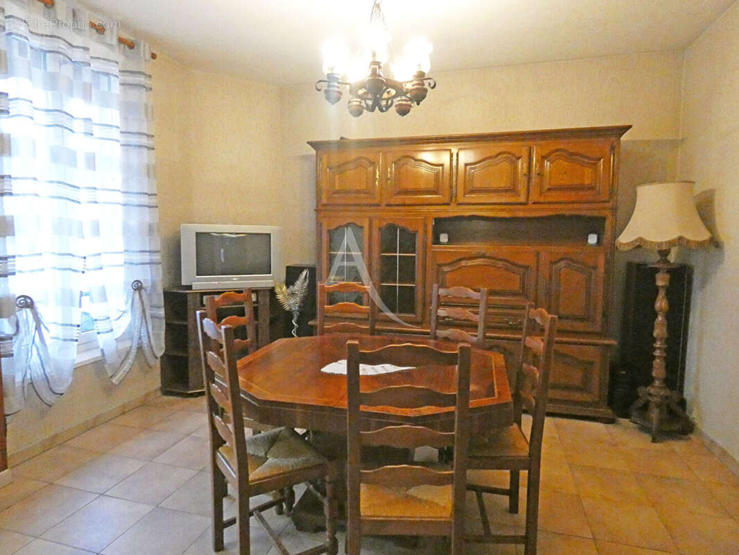 Maison à NEUILLY-SUR-MARNE
