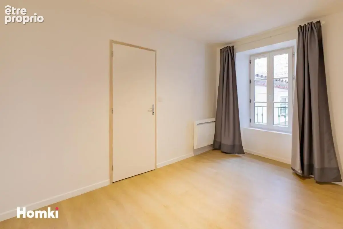 Maison de ville T6 de 113 m² à Vinassan 11110 - photo 5