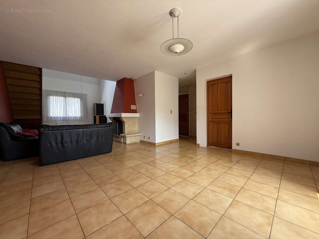 Maison à LE BLANC-MESNIL