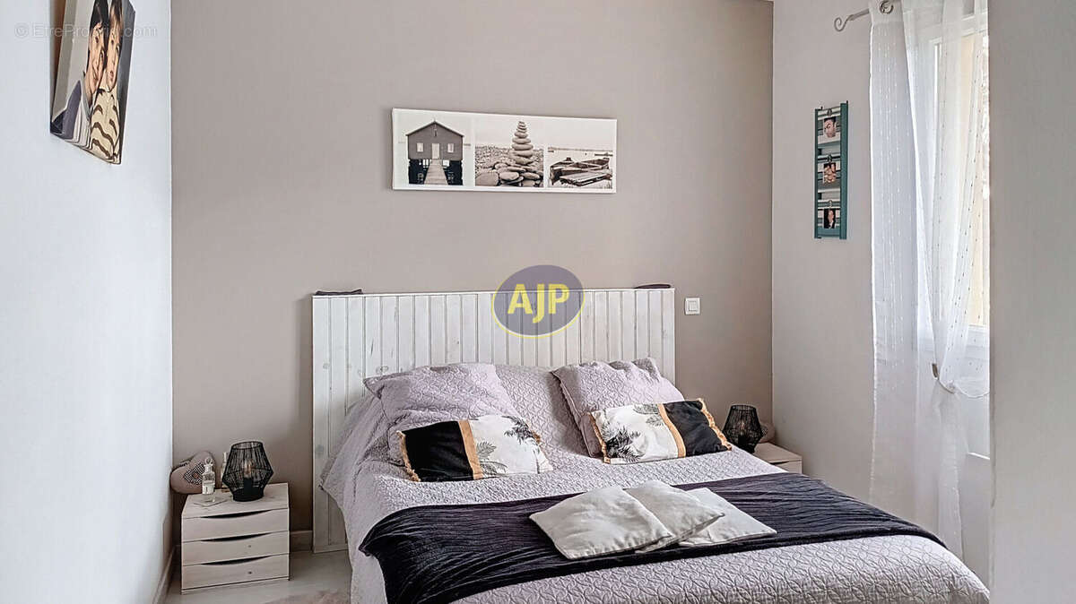 Maison à GRAYAN-ET-L'HOPITAL