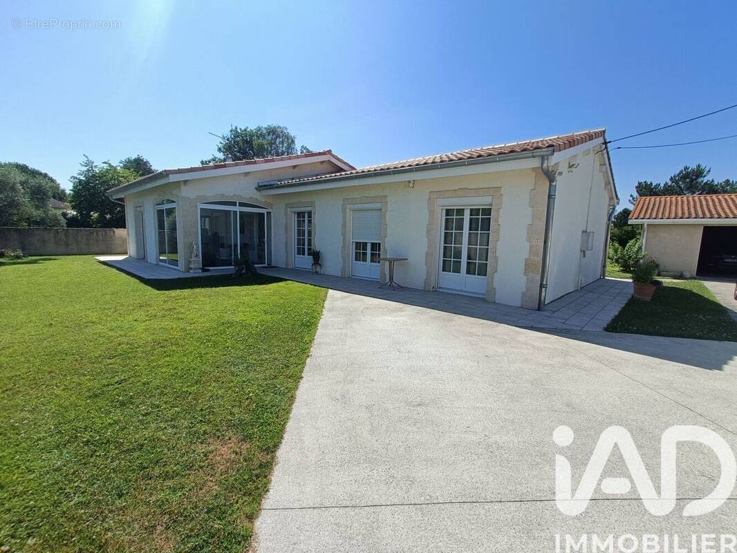 Photo 1 - Maison à ARSAC