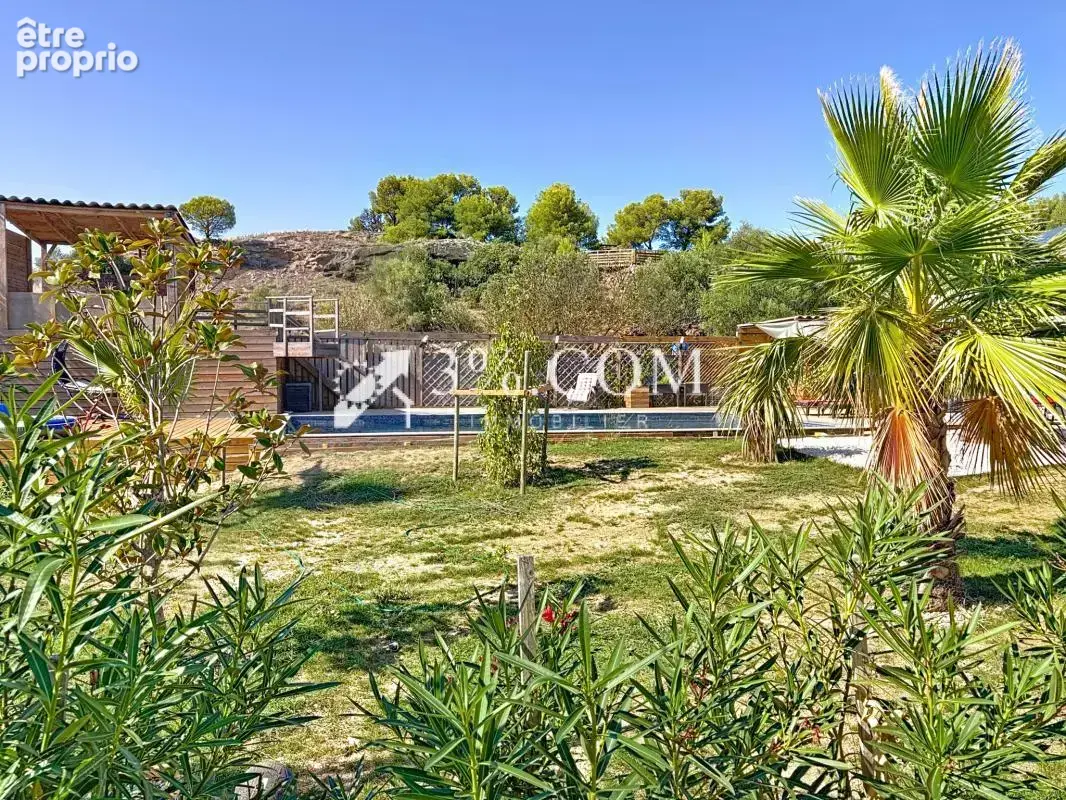 Belle maison contemporaine 6 pièces de 148 m2 avec piscine - photo 2