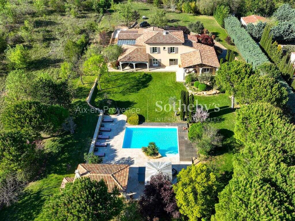 Maison à AIX-EN-PROVENCE