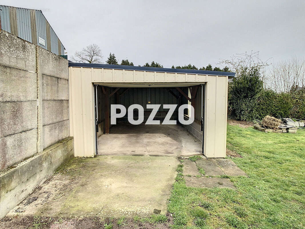 Maison à REFFUVEILLE