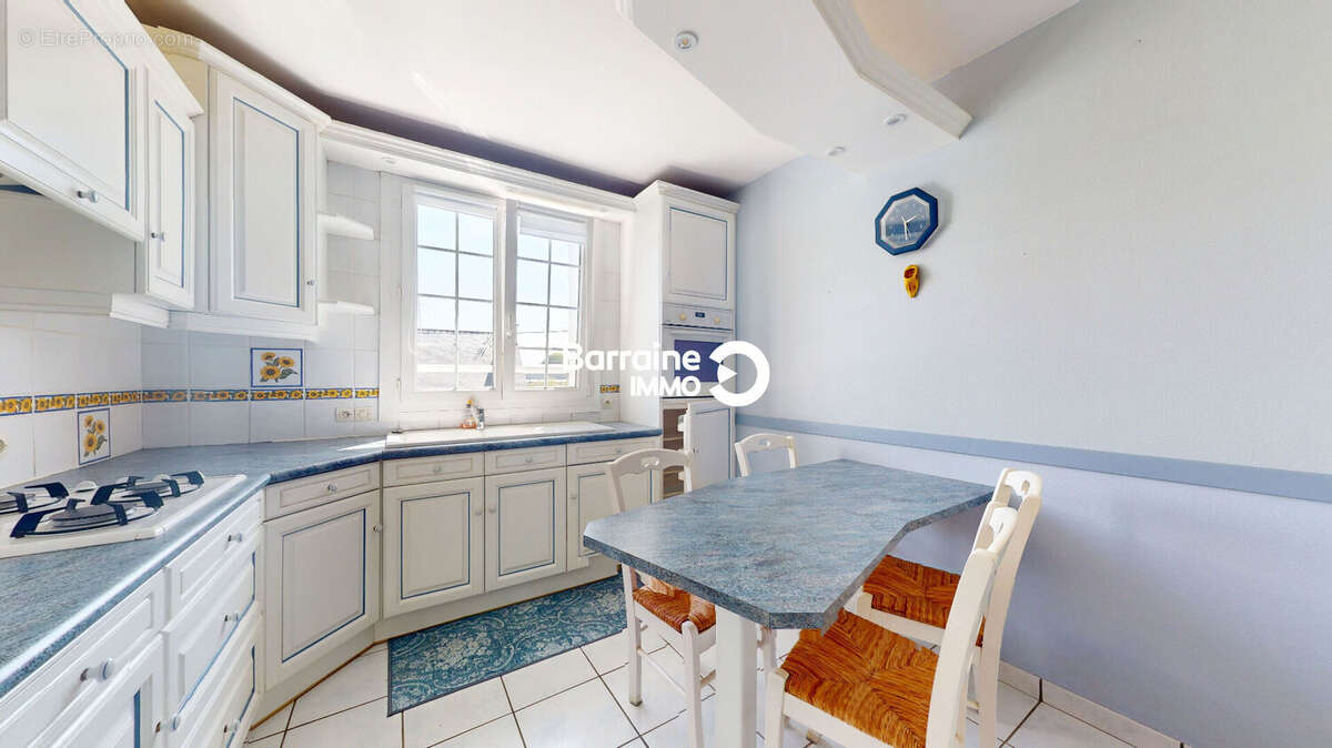 Maison à LANNILIS