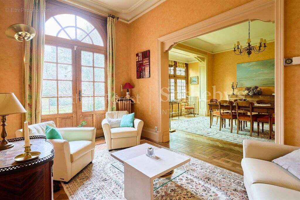 Maison à LA MADELEINE