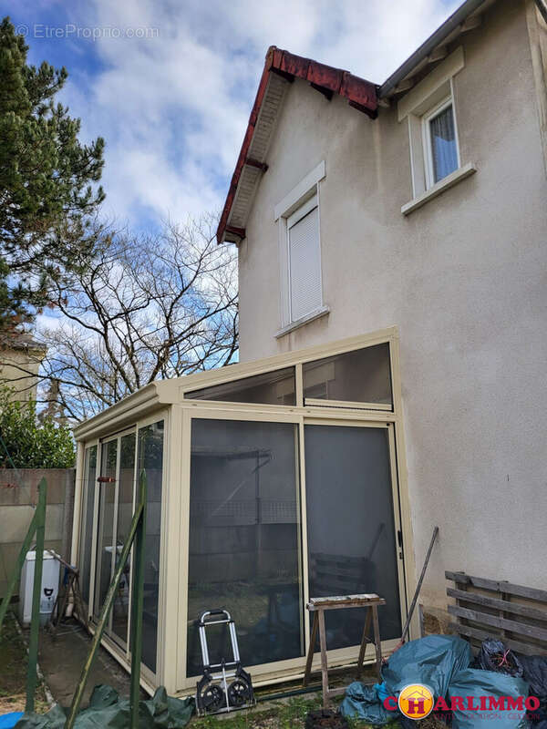 Maison à SAINT-JUNIEN