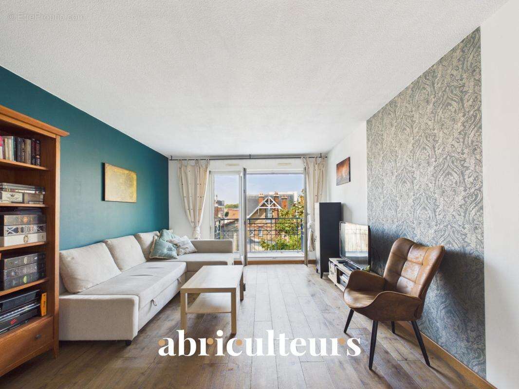 Appartement 3 pièces dernier étage avec balcon sans vis-à-vis en vente à Argenteuil 95100 - photo 8