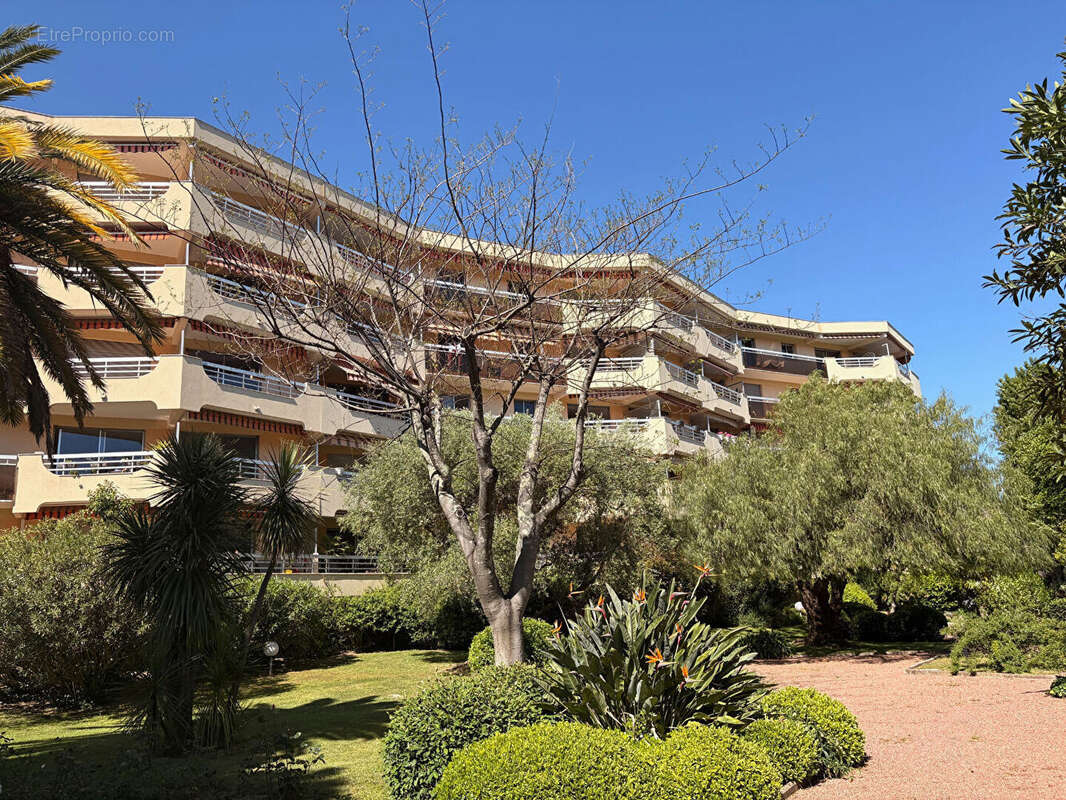 Appartement à SAINT-RAPHAEL