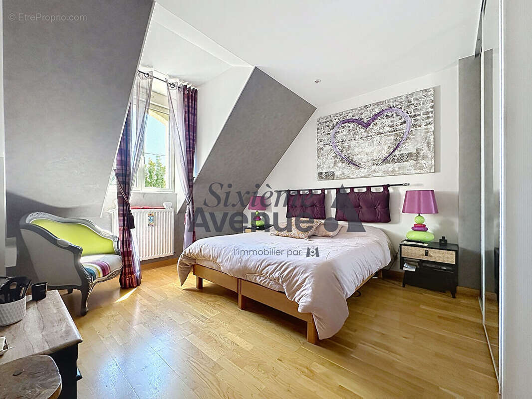 Maison à NOISY-LE-GRAND