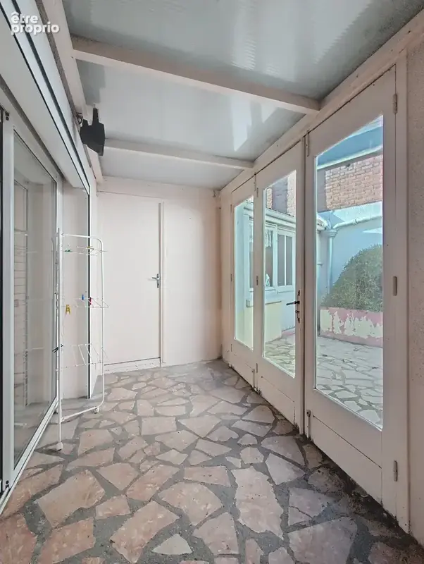 Maison individuelle avec 2 garages - photo 15