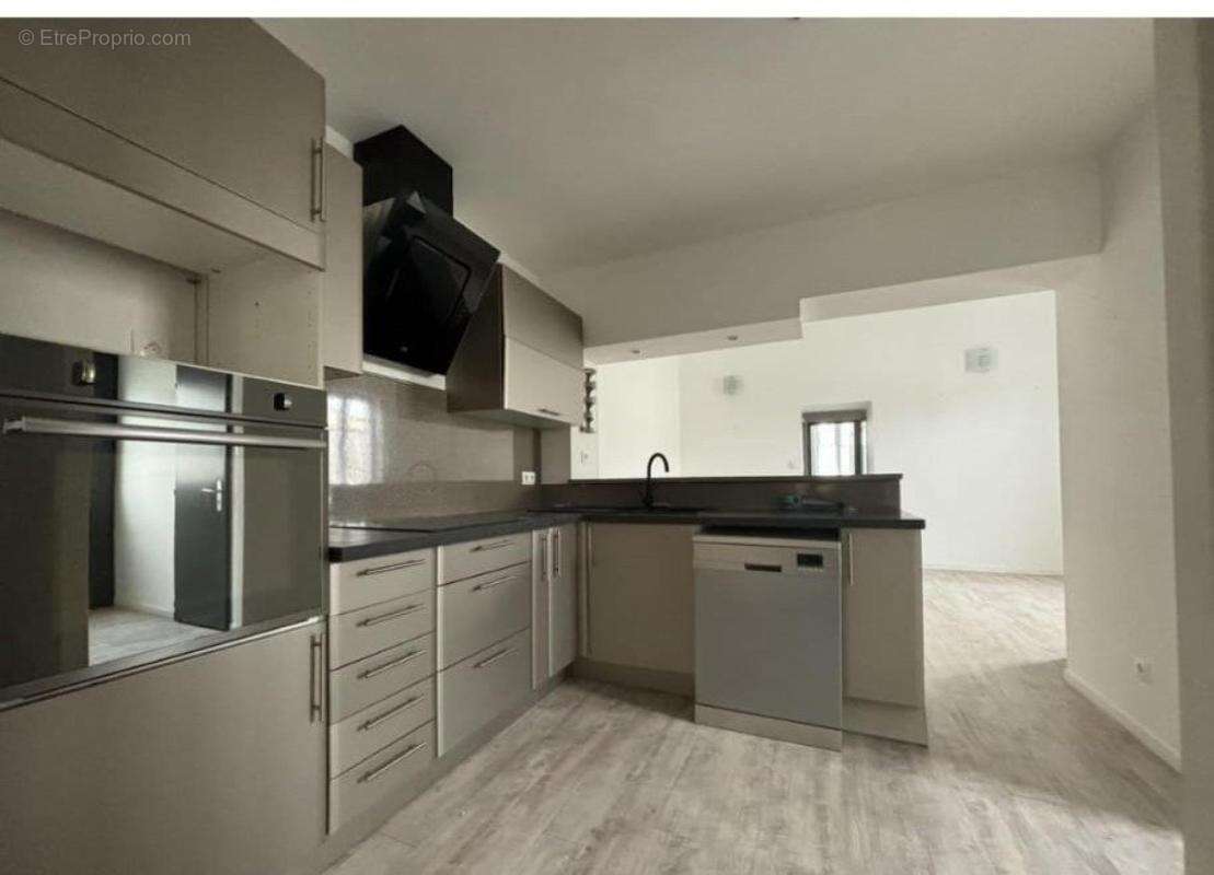 Maison 82 m² à Rochefort  - photo 5