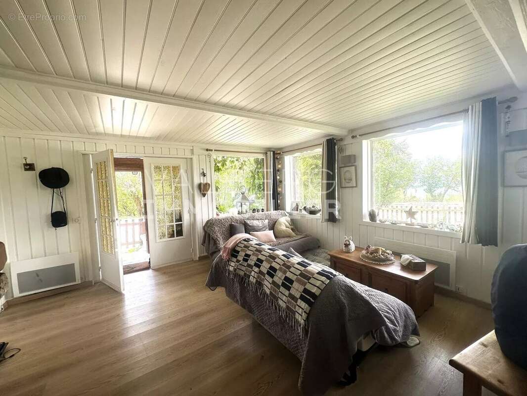 Appartement à DALUIS