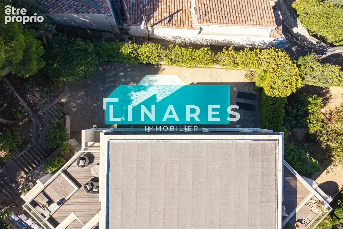 L’ARTEA - Maison T8 de 313 m² - Piscine - Parking - 13007 Roucas Blanc - photo 16