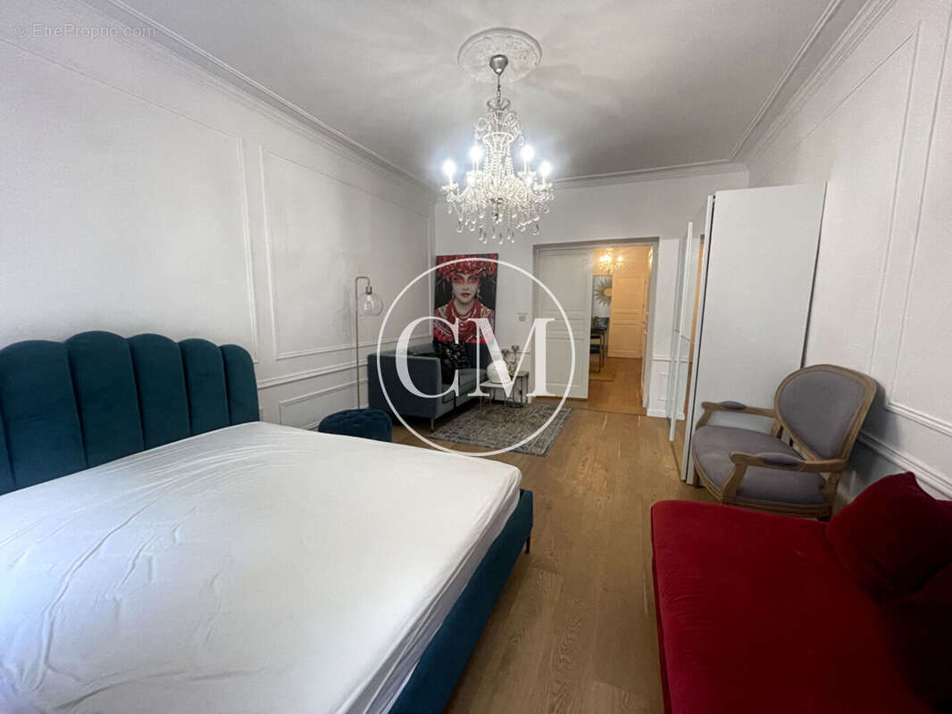 Appartement à VERSAILLES