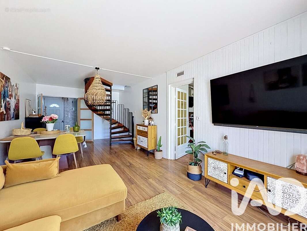 Photo 3 - Maison à TRIEL-SUR-SEINE